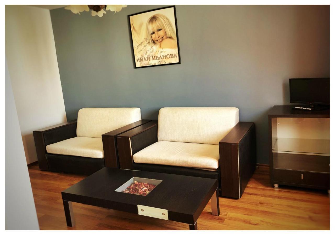 Hotel Rahovets Gorna Oryahovitsa Bagian luar foto